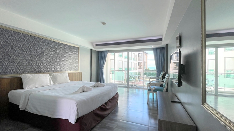 Imagen de la habitación del Hotel Dragon Beach Resort. Foto 9