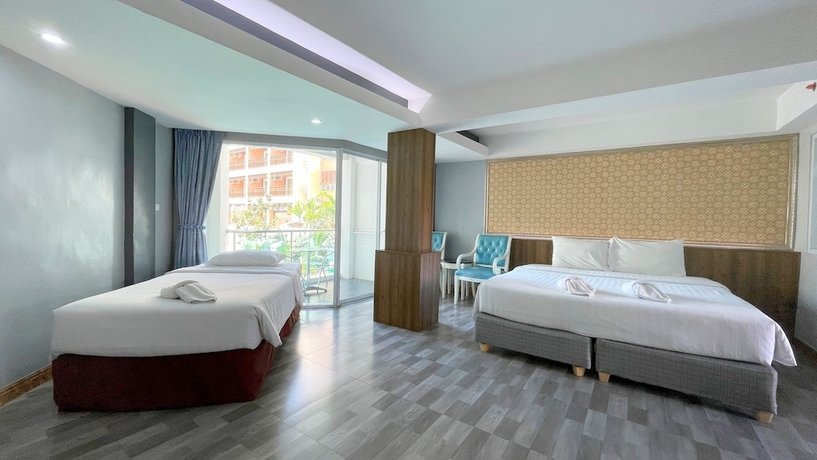 Imagen de la habitación del Hotel Dragon Beach Resort. Foto 11