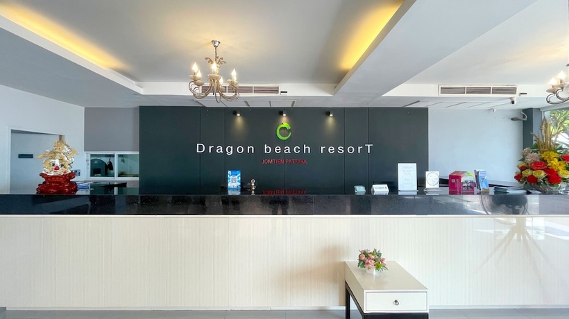 Imagen de los interiores del Hotel Dragon Beach Resort. Foto 16