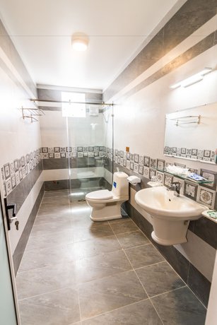 Imagen de la habitación del Hotel Dragon Dalat Villa. Foto 14