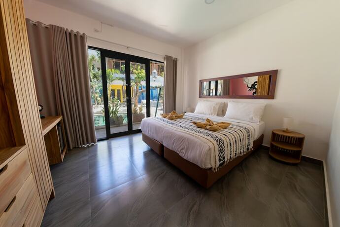 Imagen de la habitación del Hotel Dragon Dive Komodo. Foto 18