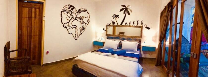 Imagen de la habitación del Hotel Dragon Dive Komodo. Foto 25