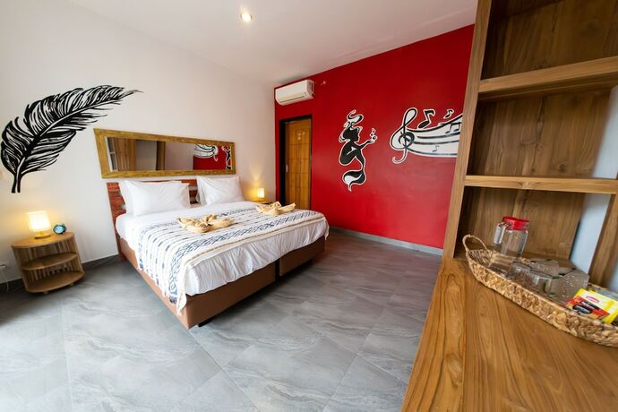 Imagen de la habitación del Hotel Dragon Dive Komodo. Foto 30