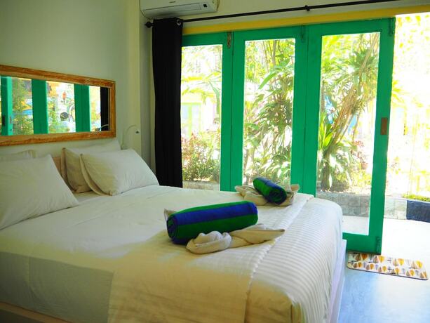 Imagen de la habitación del Hotel Dragon Dive Komodo. Foto 32