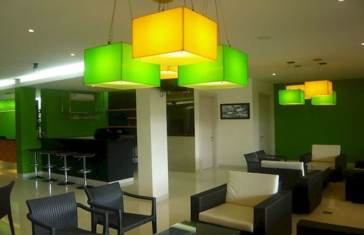 Imagen del bar/restaurante del Hotel Dragon Inn By Shm. Foto 3