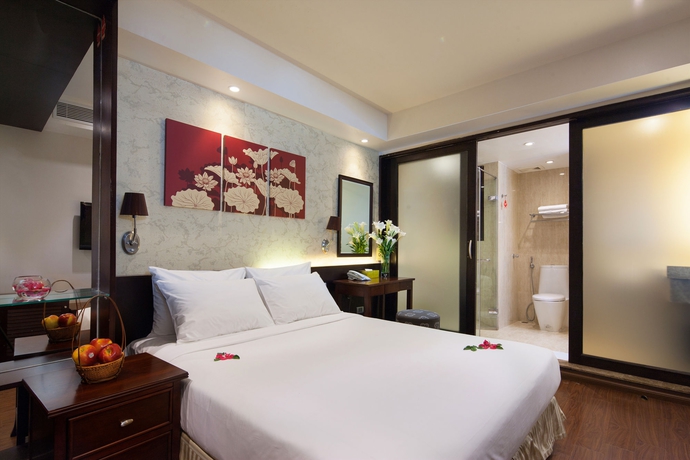 Imagen de la habitación del Hotel Dragon Pearl. Foto 7