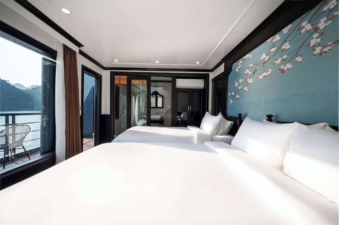 Imagen de la habitación del Hotel Dragon Premium Cruise. Foto 3