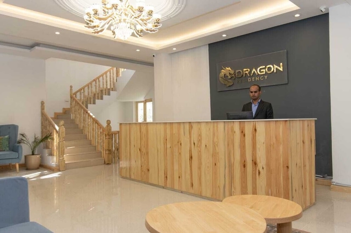 Imagen de los interiores del Hotel Dragon Residency. Foto 12