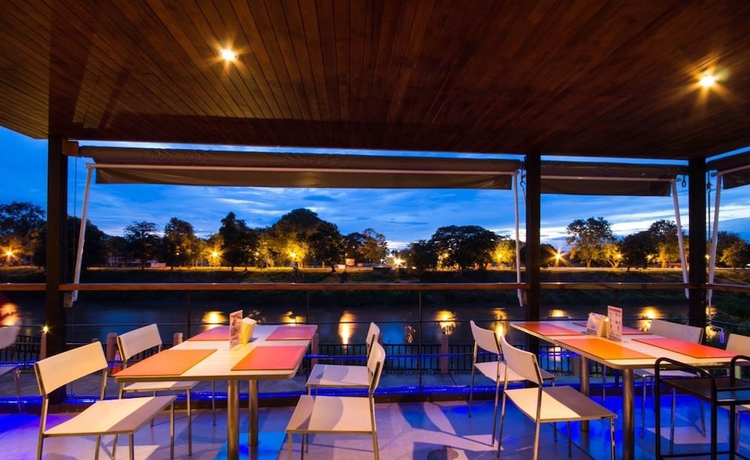 Imagen del bar/restaurante del Hotel Dragon River Avenue. Foto 6