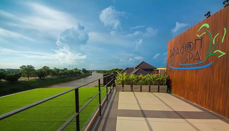 Imagen de los exteriores del Hotel Dragon River Avenue. Foto 16