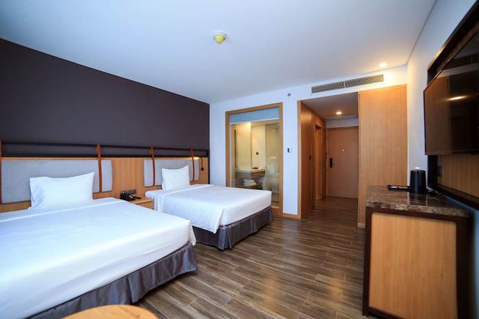 Imagen de la habitación del Hotel Dragon Style Hotel. Foto 18