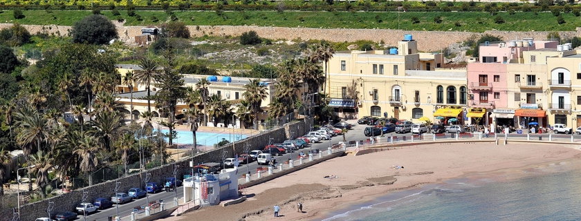 Imagen de los exteriores del Hotel Dragonara Court. Foto 10