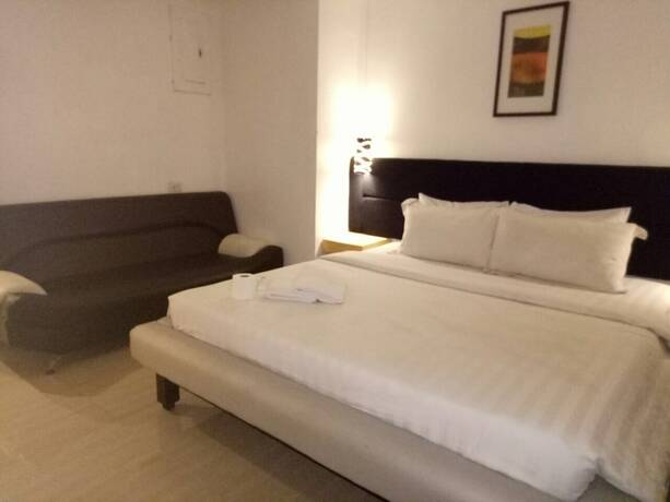 Imagen general del Hotel Dragonlink Suites. Foto 12
