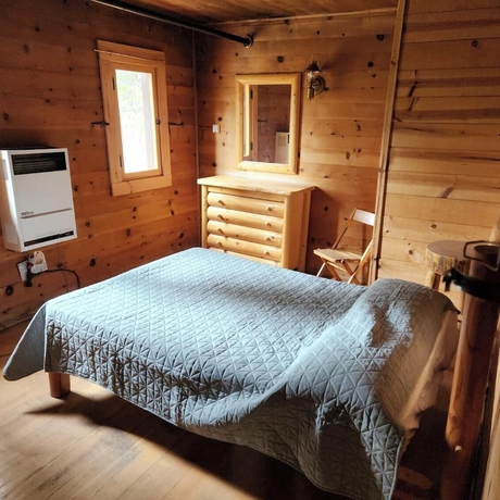 Imagen de la habitación del Hotel Drakesbad Guest Ranch. Foto 10