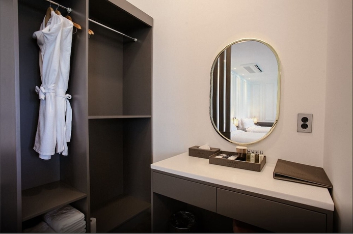 Imagen de la habitación del Hotel Drama 2015. Foto 3