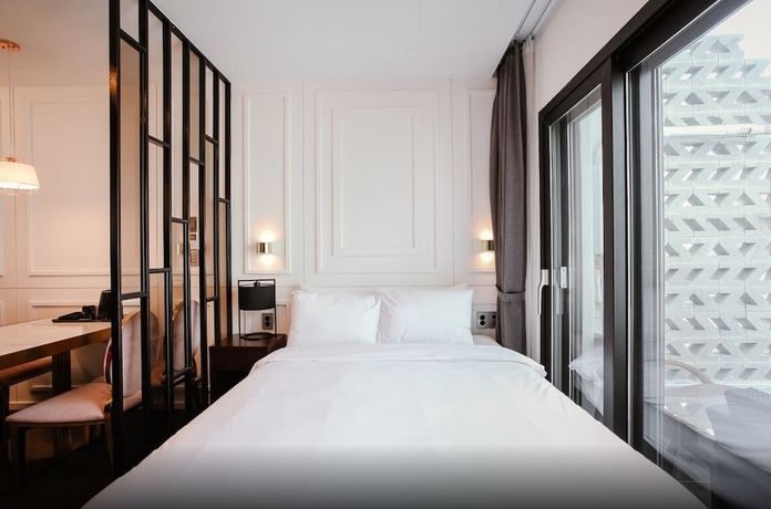 Imagen de la habitación del Hotel Drama 2015. Foto 5