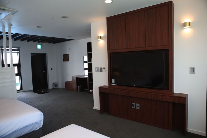 Imagen de la habitación del Hotel Drama 2015. Foto 7