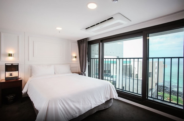 Imagen de la habitación del Hotel Drama 2015. Foto 12