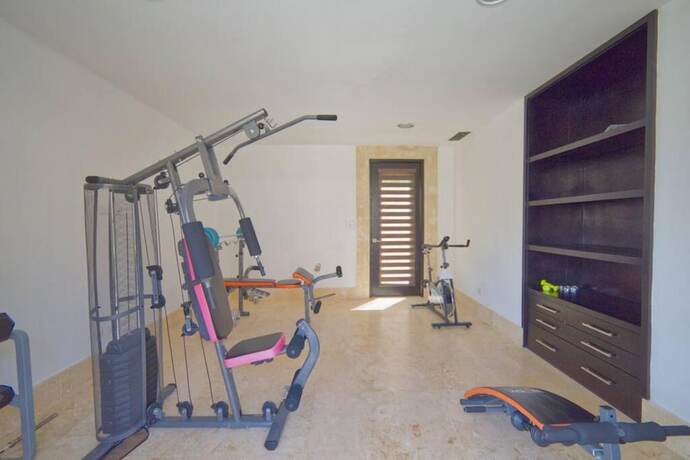 Imagen general del Hotel Dramatic Luxury Villa With Golf and Ocean View Walking Distance From the Beach. Foto 2