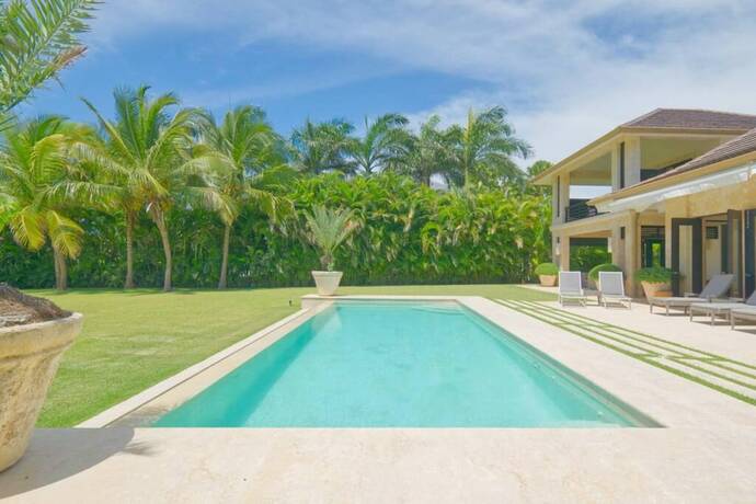 Imagen general del Hotel Dramatic Luxury Villa With Golf and Ocean View Walking Distance From the Beach. Foto 5