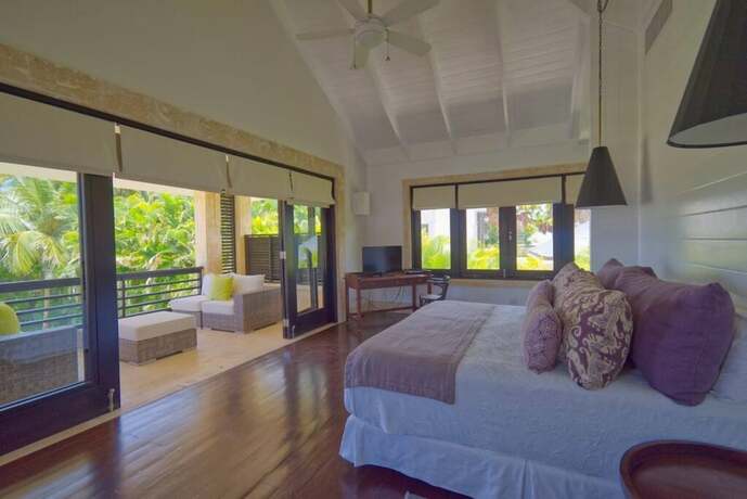 Imagen general del Hotel Dramatic Luxury Villa With Golf and Ocean View Walking Distance From the Beach. Foto 11