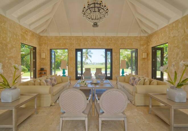 Imagen general del Hotel Dramatic Luxury Villa With Golf and Ocean View Walking Distance From the Beach. Foto 12