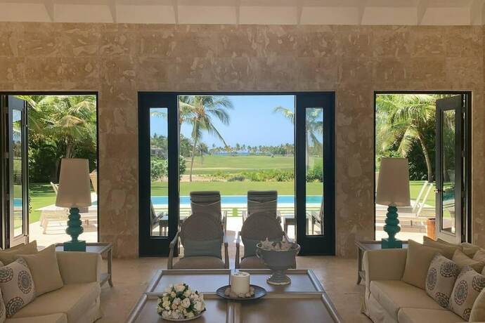 Imagen general del Hotel Dramatic Luxury Villa With Golf and Ocean View Walking Distance From the Beach. Foto 17