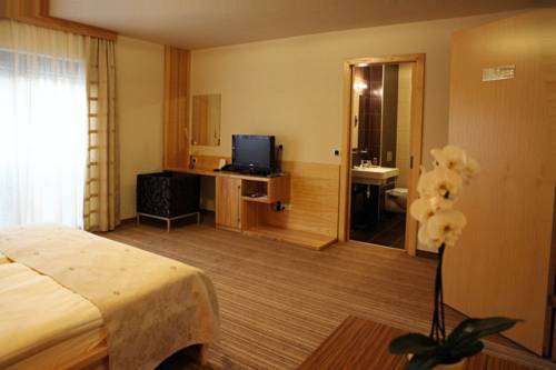 Imagen de la habitación del Hotel Dras. Foto 6