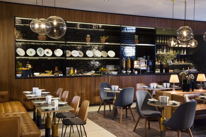 Imagen del bar/restaurante del Hotel Drawing. Foto 2