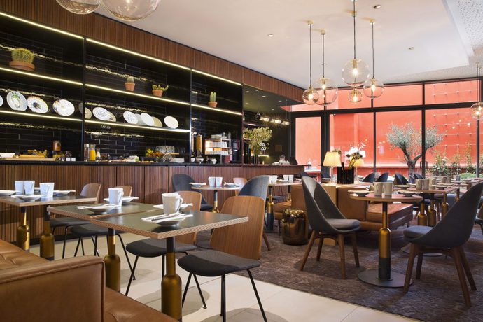 Imagen del bar/restaurante del Hotel Drawing. Foto 3