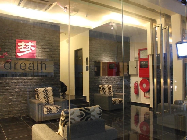 Imagen de los interiores del Hotel Dream, Bandaraya Klang. Foto 17
