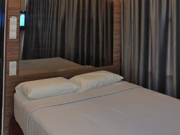 Imagen de la habitación del Hotel Dream, Bandaraya Klang. Foto 12