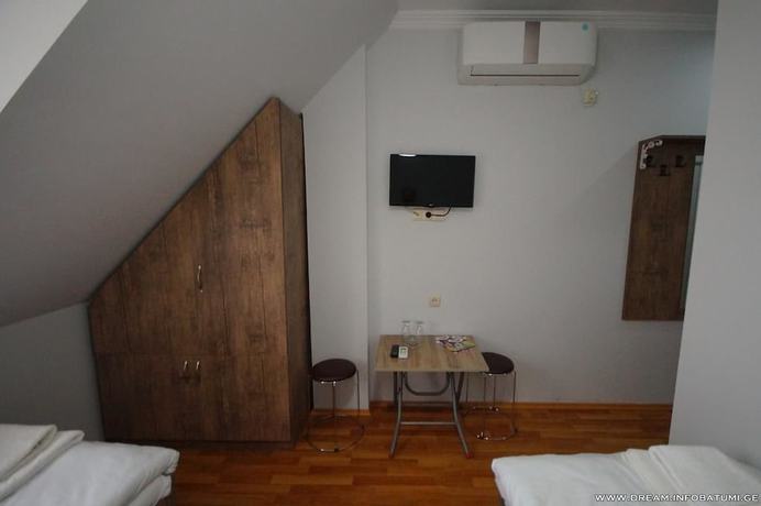 Imagen de la habitación del Hotel Dream, Batumi. Foto 5