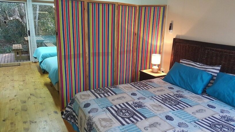 Imagen de la habitación del Hotel Dream Beach Self Catering Lodge. Foto 19