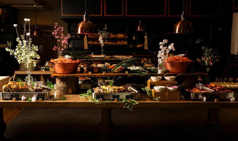 Imagen del bar/restaurante del Hotel Dream Castle Paris. Foto 4