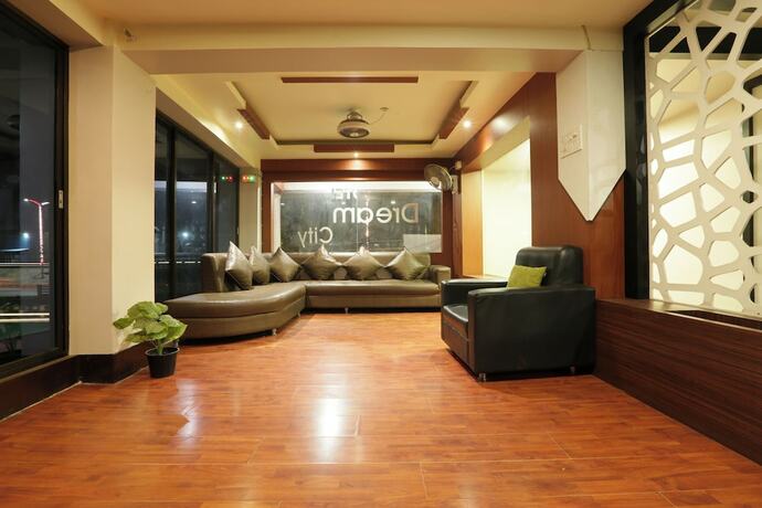 Imagen general del Hotel Dream City, Guwahati. Foto 7