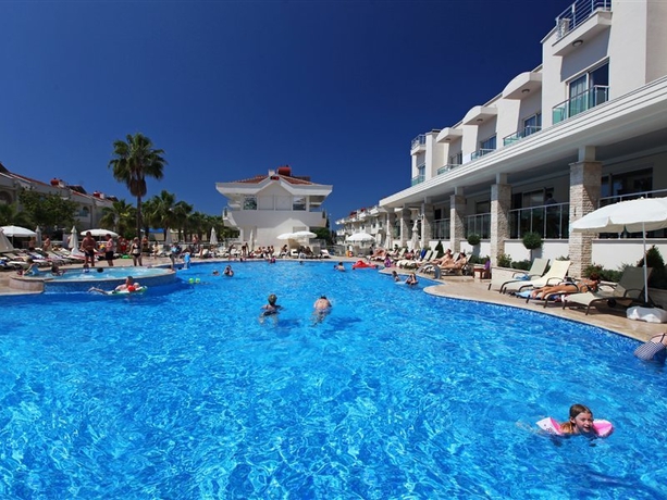 Imagen general del Hotel Dream Family Club. Foto 5