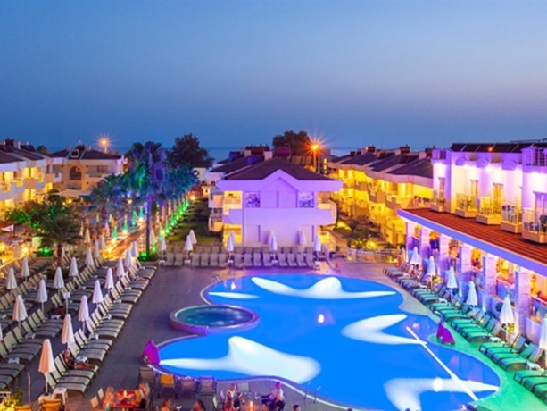 Imagen general del Hotel Dream Family Club. Foto 6