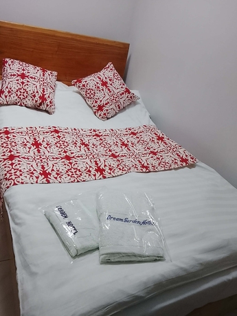 Imagen de la habitación del Hotel Dream Garden. Foto 7