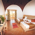 Imagen general del Hotel Dream Garden Resort. Foto 6