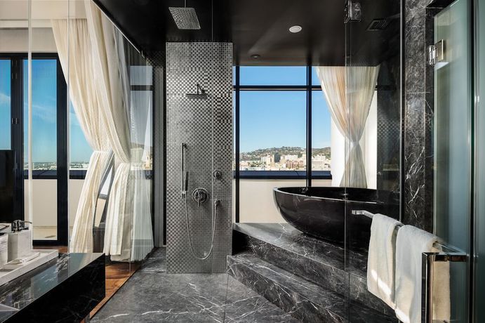 Imagen de la habitación del Hotel Dream Hollywood. Foto 3