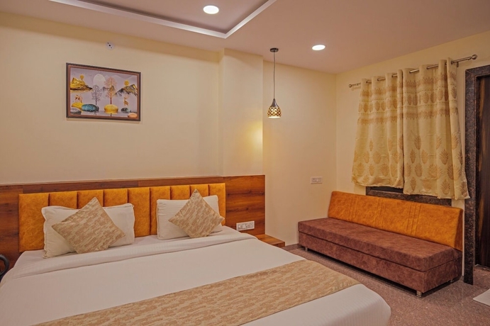Imagen de la habitación del Hotel Dream Inn, Sanwer. Foto 3