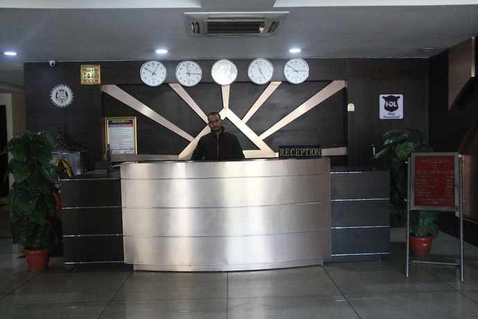 Imagen de los interiores del Hotel Dream Land. Foto 20