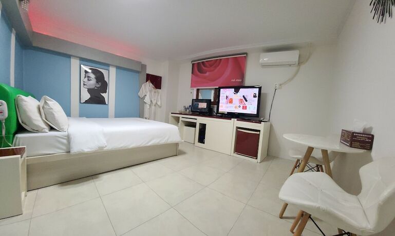 Imagen de la habitación del Hotel Dream Motel. Foto 13