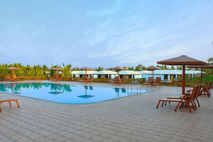 Imagen de la piscina del Hotel Dream Resort. Foto 17