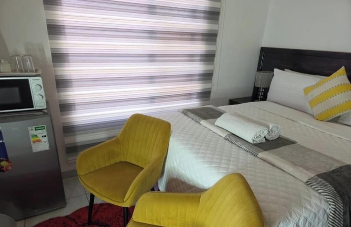 Imagen de la habitación del Hotel DreamWest Living Guesthouse. Foto 1