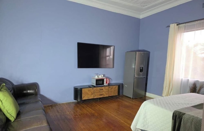 Imagen de la habitación del Hotel DreamWest Living Guesthouse. Foto 2