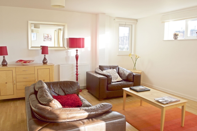 Imagen de los interiores del Hotel Dreamhouse Apartments Edinburgh City Centre. Foto 14