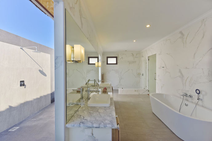 Imagen general del Hotel Dreamland Unique Sea and Lake Resort Spa. Foto 12