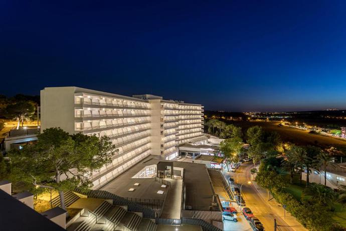 Imagen de los exteriores del Hotel Dreams Calvià Mallorca. Foto 13